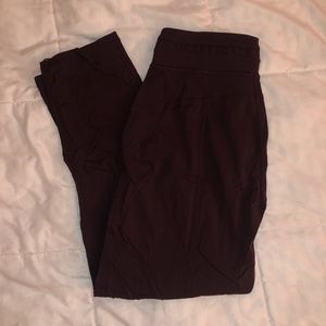 Maroon lululemon dance studio crop size 4